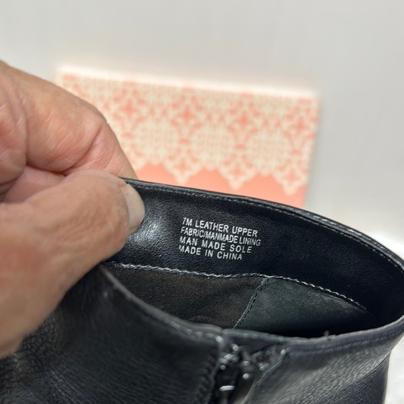 Gianni Bini Black and Brown Leather Ankle Booties - Picture 8 of 12